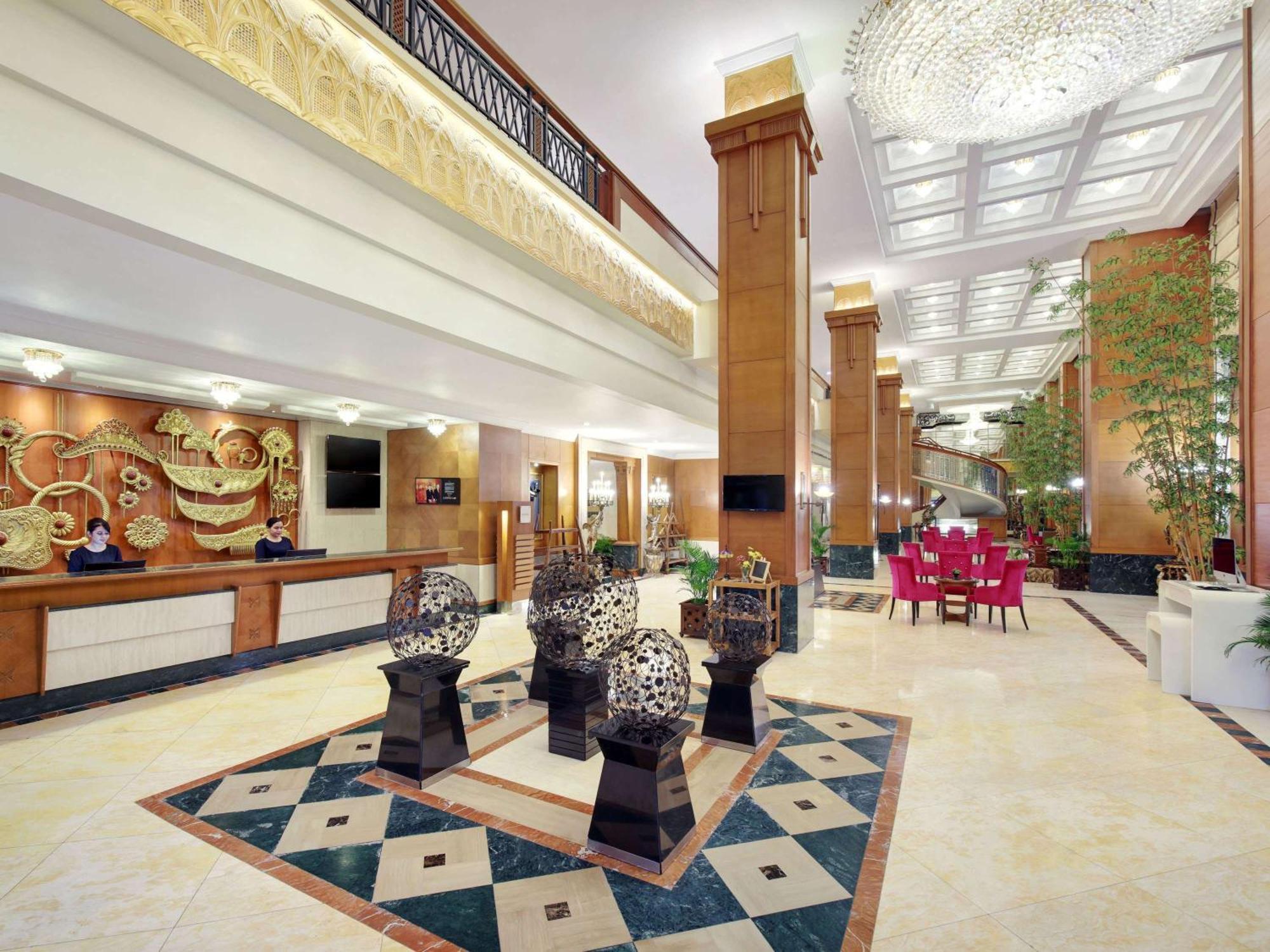 Novotel Solo Exterior foto
